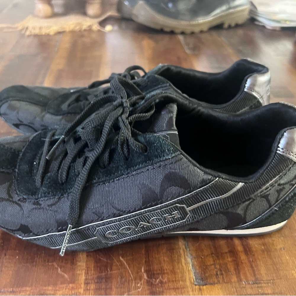Coach tennis shoes /sneakers - Hilary